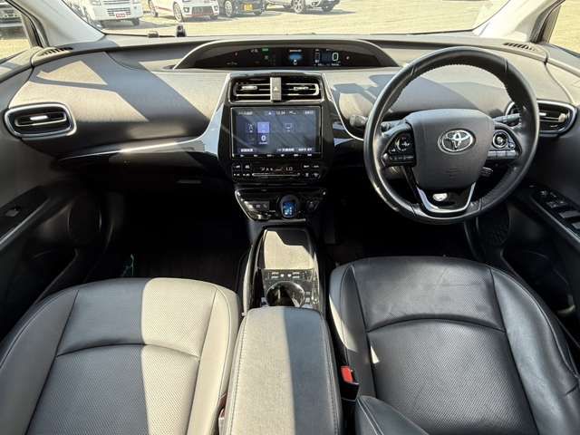 TOYOTA PRIUS 4WD 2019 Image 31