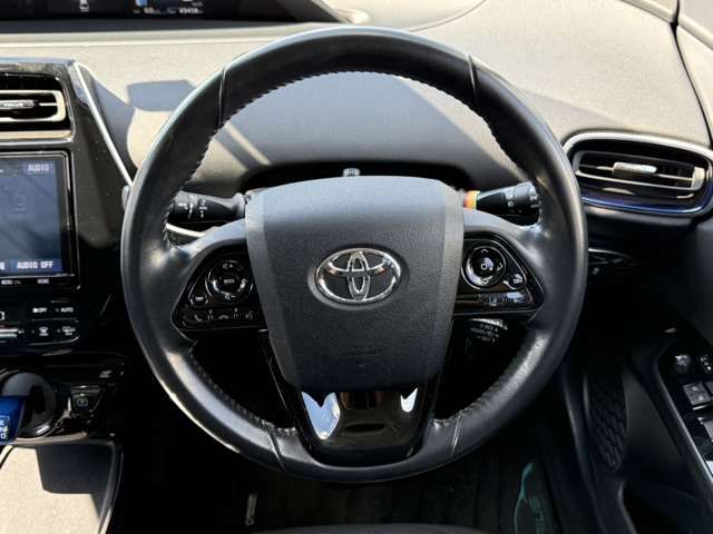 TOYOTA PRIUS 4WD 2019 Image 31