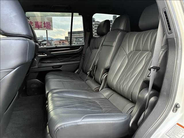 TOYOTA LEXUS LX570 AWD 2019 Image 31