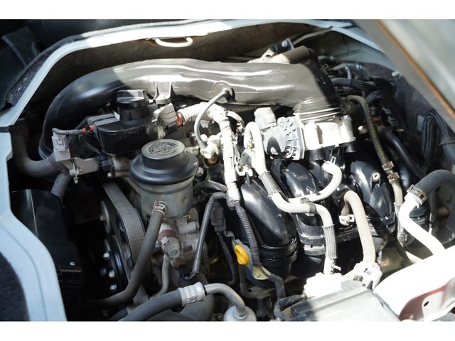 TOYOTA HIACE VAN 2WD 2017 Image 31