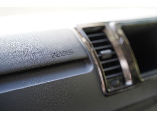 TOYOTA HIACE VAN 2WD 2017 Image 31