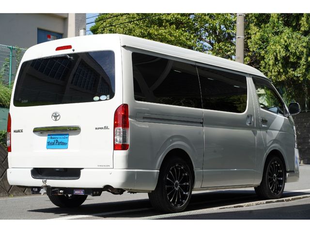 TOYOTA HIACE VAN 2WD 2017 Image 31