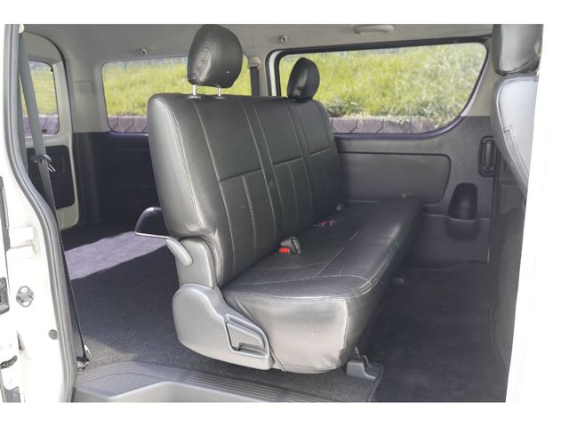 TOYOTA HIACE VAN 2WD 2017 Image 31