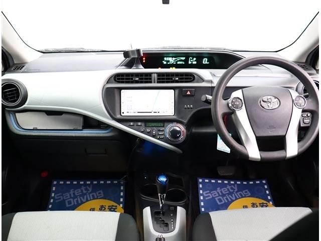 TOYOTA AQUA 2013 Image 31