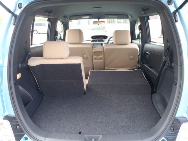 TOYOTA BB 2010 Image 31