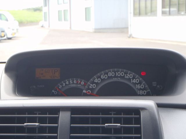 TOYOTA BB 2010 Image 31