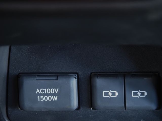 TOYOTA LEXUS NX450H+ AWD 2023 Image 31