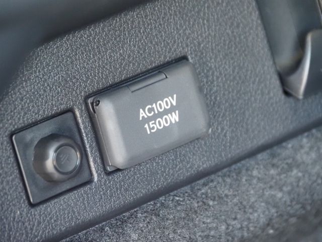 TOYOTA LEXUS NX450H+ AWD 2023 Image 31