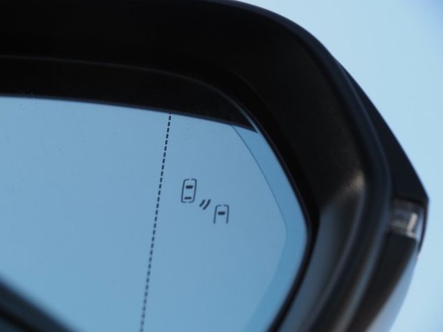 TOYOTA LEXUS NX450H+ AWD 2023 Image 31