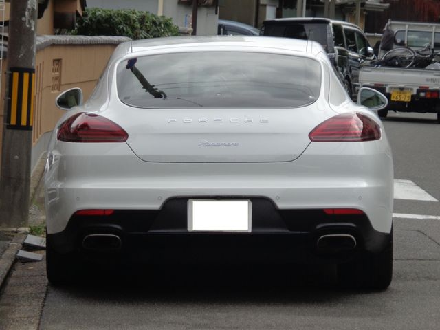 PORSCHE PANAMERA 2014 Image 31