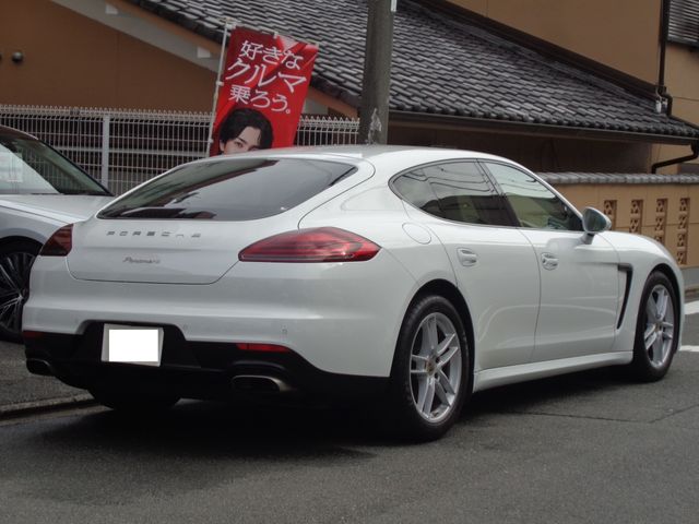 PORSCHE PANAMERA 2014 Image 31