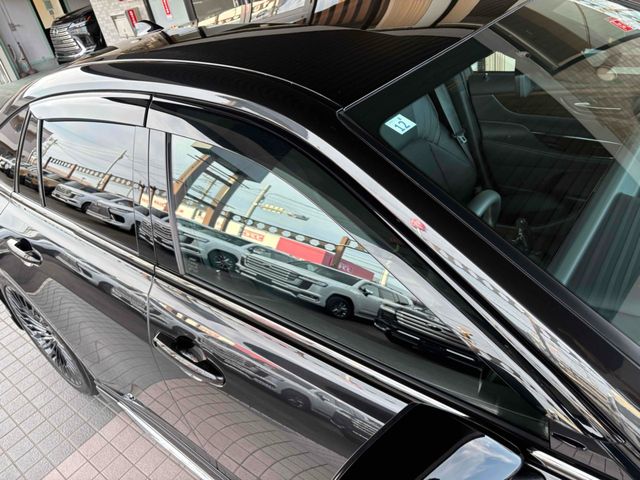 TOYOTA CROWN SEDAN HYBRID 2023 Image 31