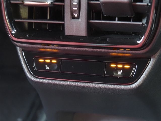 TOYOTA LEXUS NX450H+ AWD 2022 Image 31