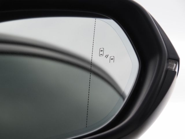 TOYOTA LEXUS NX450H+ AWD 2022 Image 31