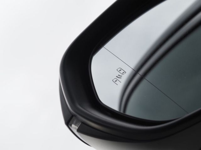 TOYOTA LEXUS NX450H+ AWD 2022 Image 31