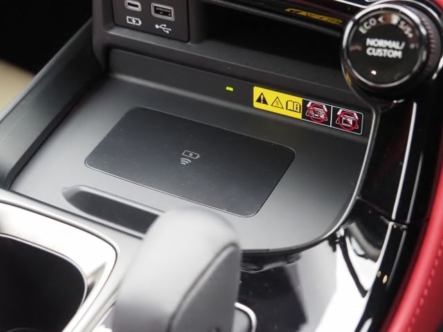 TOYOTA LEXUS NX450H+ AWD 2022 Image 31