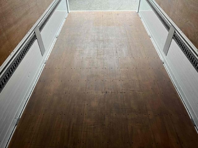 ISUZU FORWARD 2018 Image 31