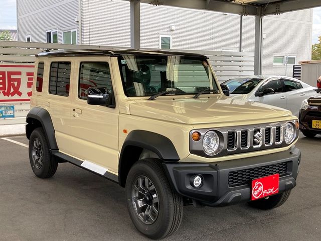 SUZUKI JIMNY NOMADE 2025 Image 31