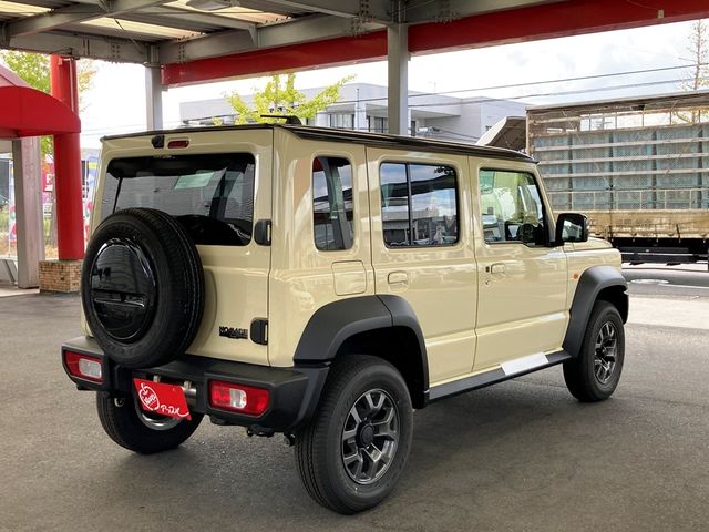 SUZUKI JIMNY NOMADE 2025 Image 31