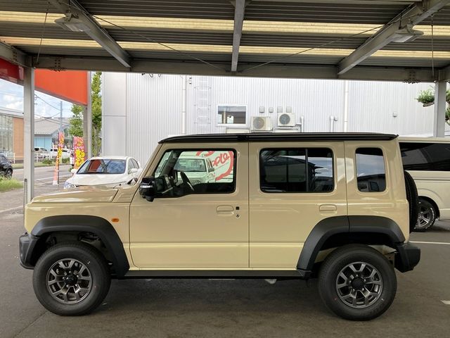 SUZUKI JIMNY NOMADE 2025 Image 31