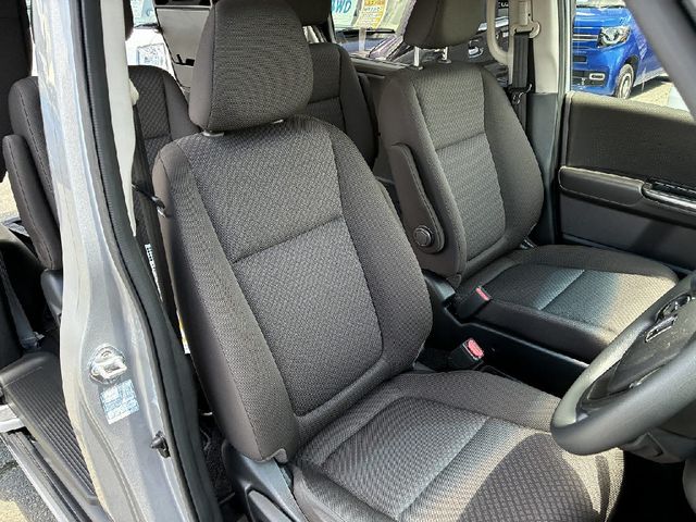 HONDA FREED HYBRID 4WD 2022 Image 31