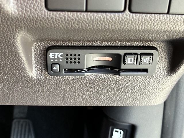 HONDA FREED HYBRID 4WD 2022 Image 31