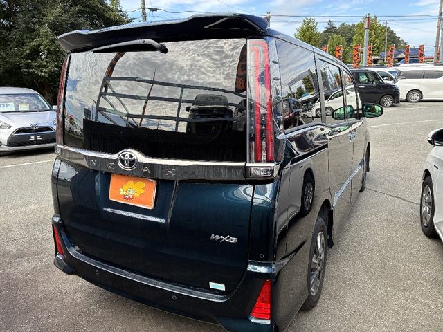 TOYOTA NOAH 4WD 2020 Image 31