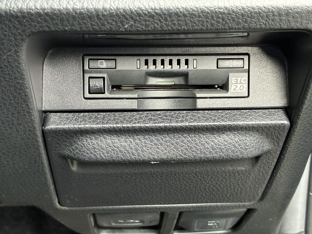 TOYOTA NOAH 4WD 2020 Image 31