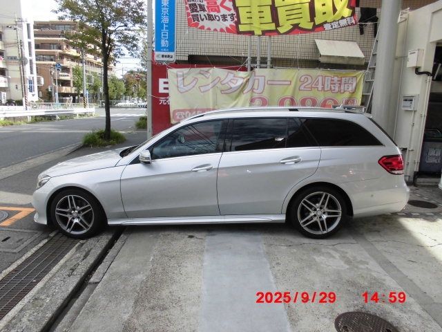 MERCEDES BENZ E CLAS 2013 Image 31