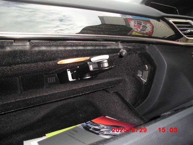 MERCEDES BENZ E CLAS 2013 Image 31