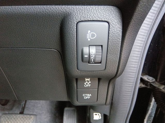 HONDA N BOX 2016 Image 31