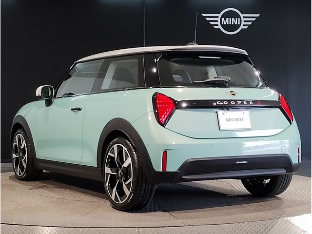 BMW MINI COOPER 2024 Image 31