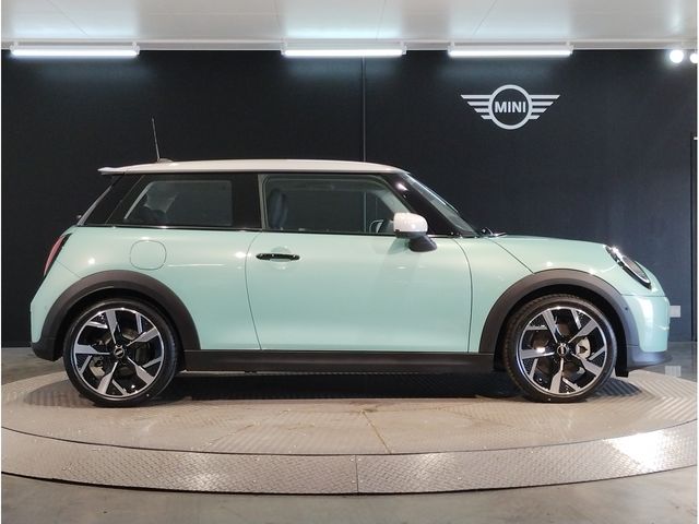 BMW MINI COOPER 2024 Image 31