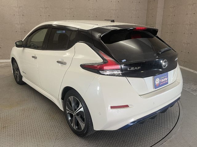 NISSAN LEAF 2018 Image 31