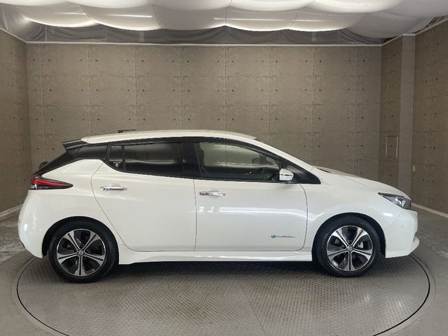 NISSAN LEAF 2018 Image 31