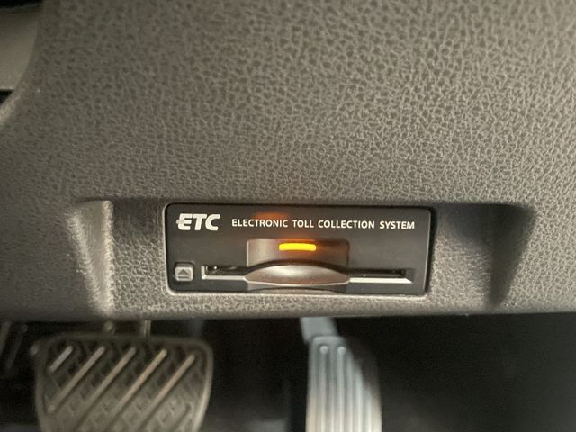 NISSAN LEAF 2018 Image 31