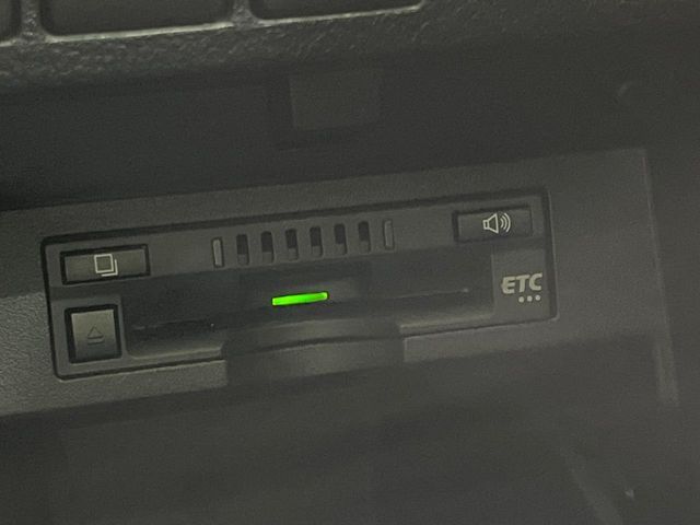 TOYOTA VELLFIRE 2017 Image 31