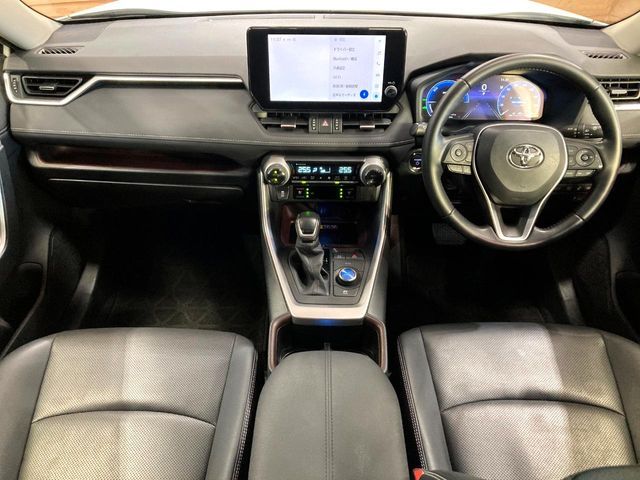 TOYOTA RAV4 HYBRID 4WD 2023 Image 31