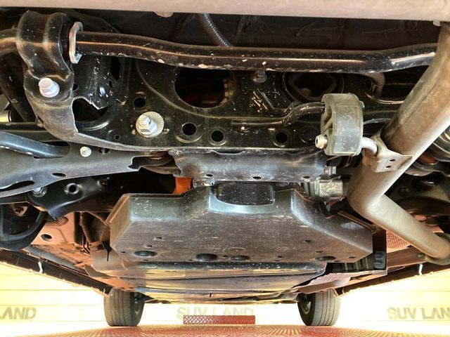 TOYOTA RAV4 HYBRID 4WD 2023 Image 31