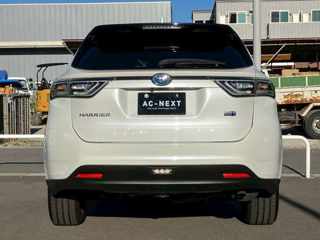 TOYOTA HARRIER HYBRID 2016 Image 31