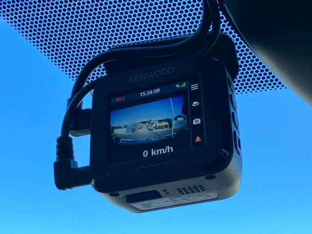 TOYOTA HARRIER HYBRID 2016 Image 31