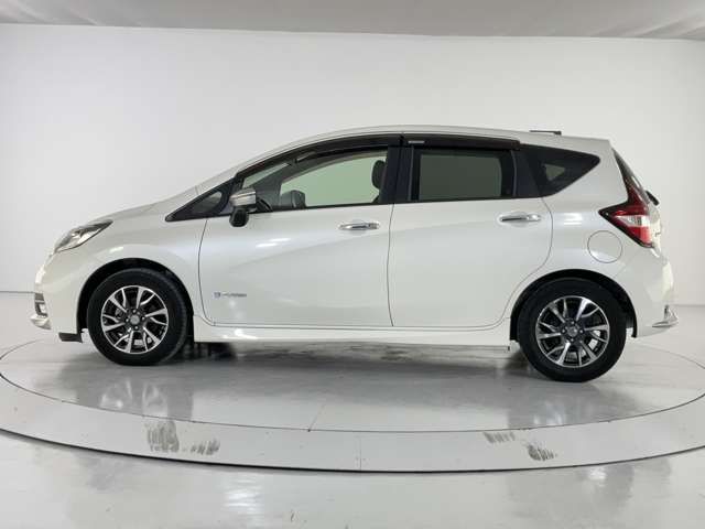 NISSAN NOTE 2018 Image 31