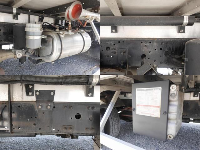 MITSUBISHI FUSOU FIGHTER 2013 Image 31