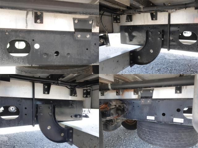 MITSUBISHI FUSOU FIGHTER 2013 Image 31