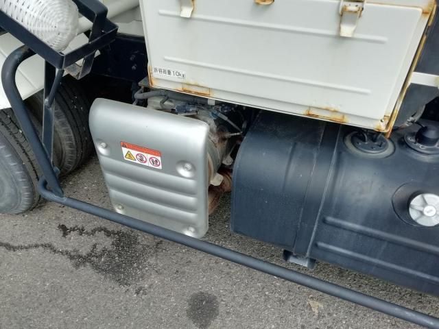 HINO DUTRO 2021 Image 31