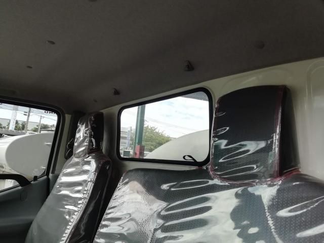 HINO DUTRO 2021 Image 31