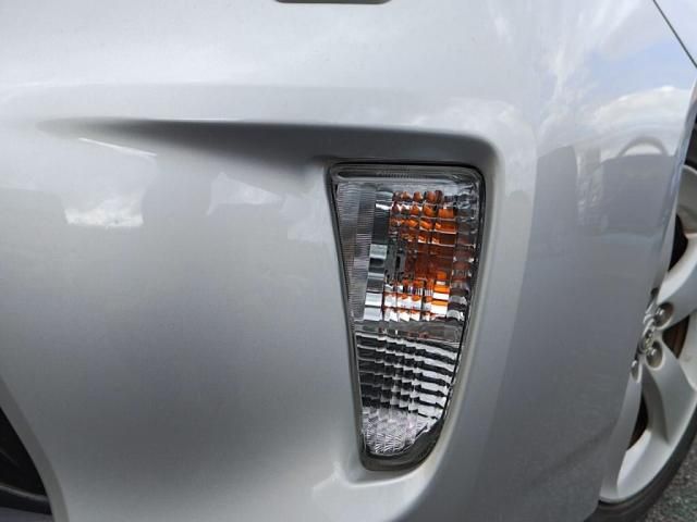 TOYOTA PRIUS 2012 Image 31