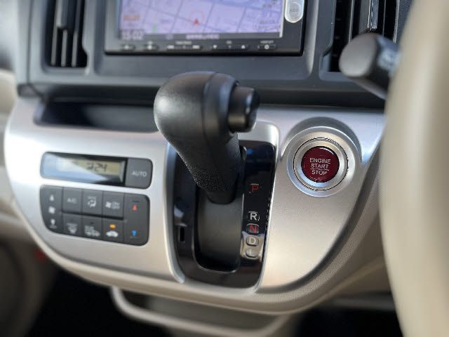 HONDA N-WGN 4WD 2014 Image 31