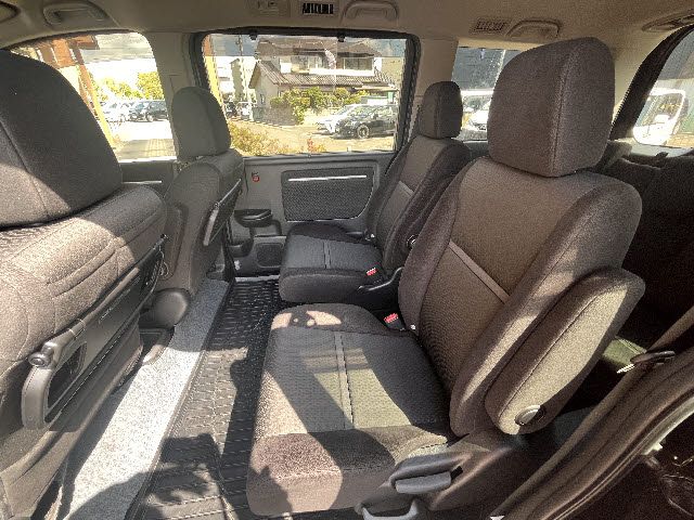 HONDA STEPWAGON SPADA HYBR 2018 Image 31