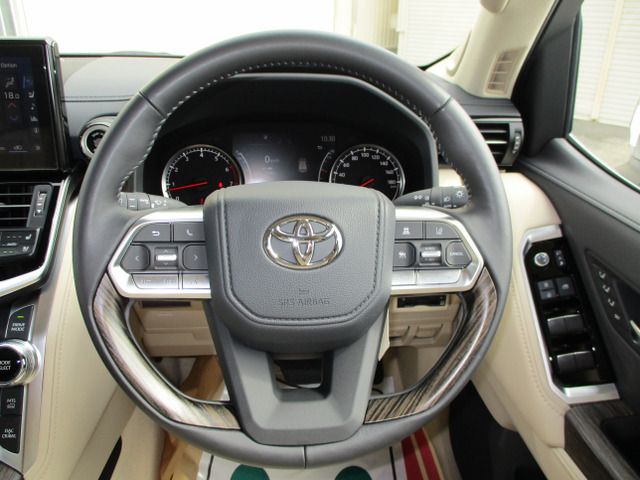 TOYOTA LANDCRUISER WAGON 2023 Image 31